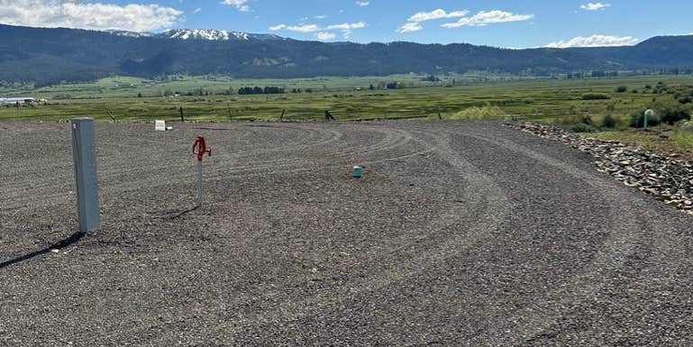 Camper submitted image from Latitude Campground