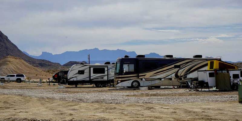 Camper submitted image from Around the Bend RV Park & Campground