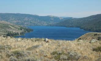 Camping near Daniel Junction: Half Moon Lake Campground, Pinedale, Wyoming