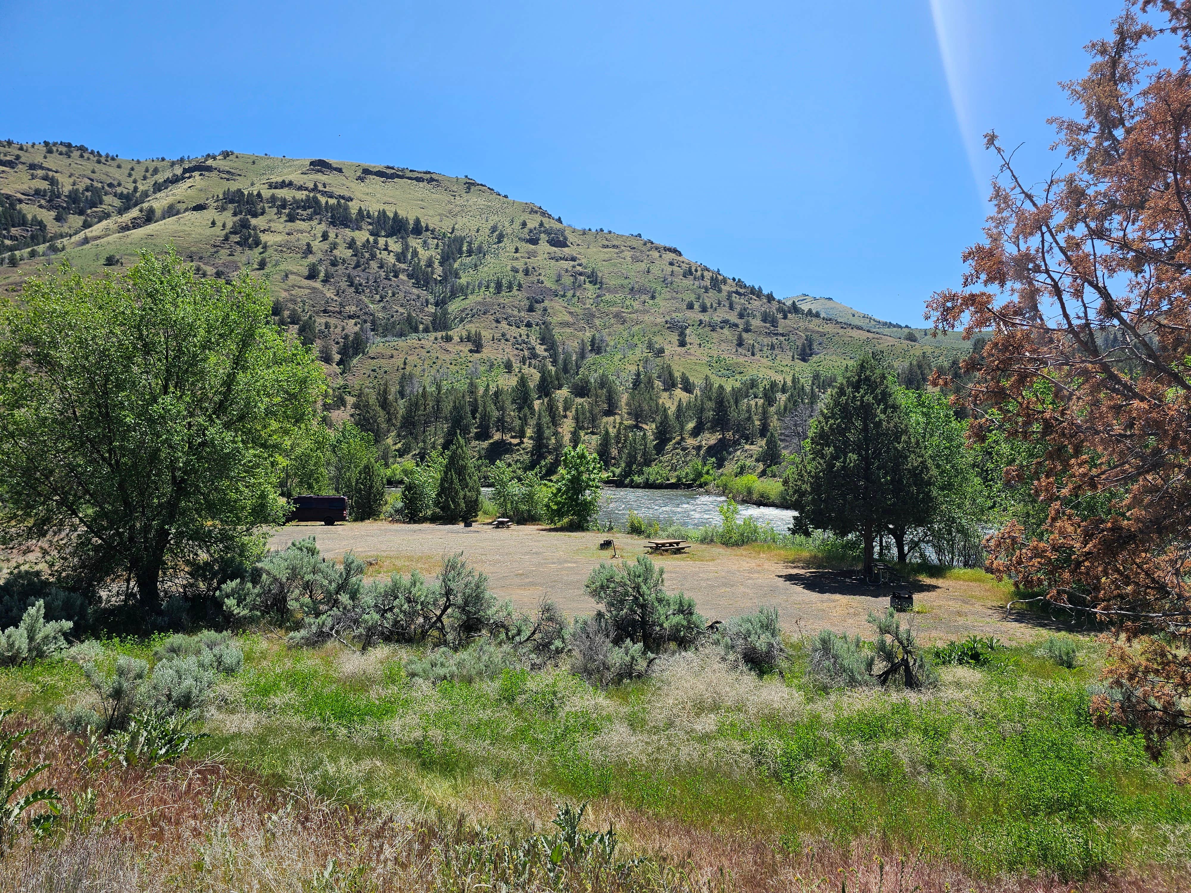 Camper submitted image from Lone Pine Campground - 1