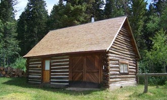 Bear Creek Bunkhouse (beaverhead-deerlodge National Forest, Mt)