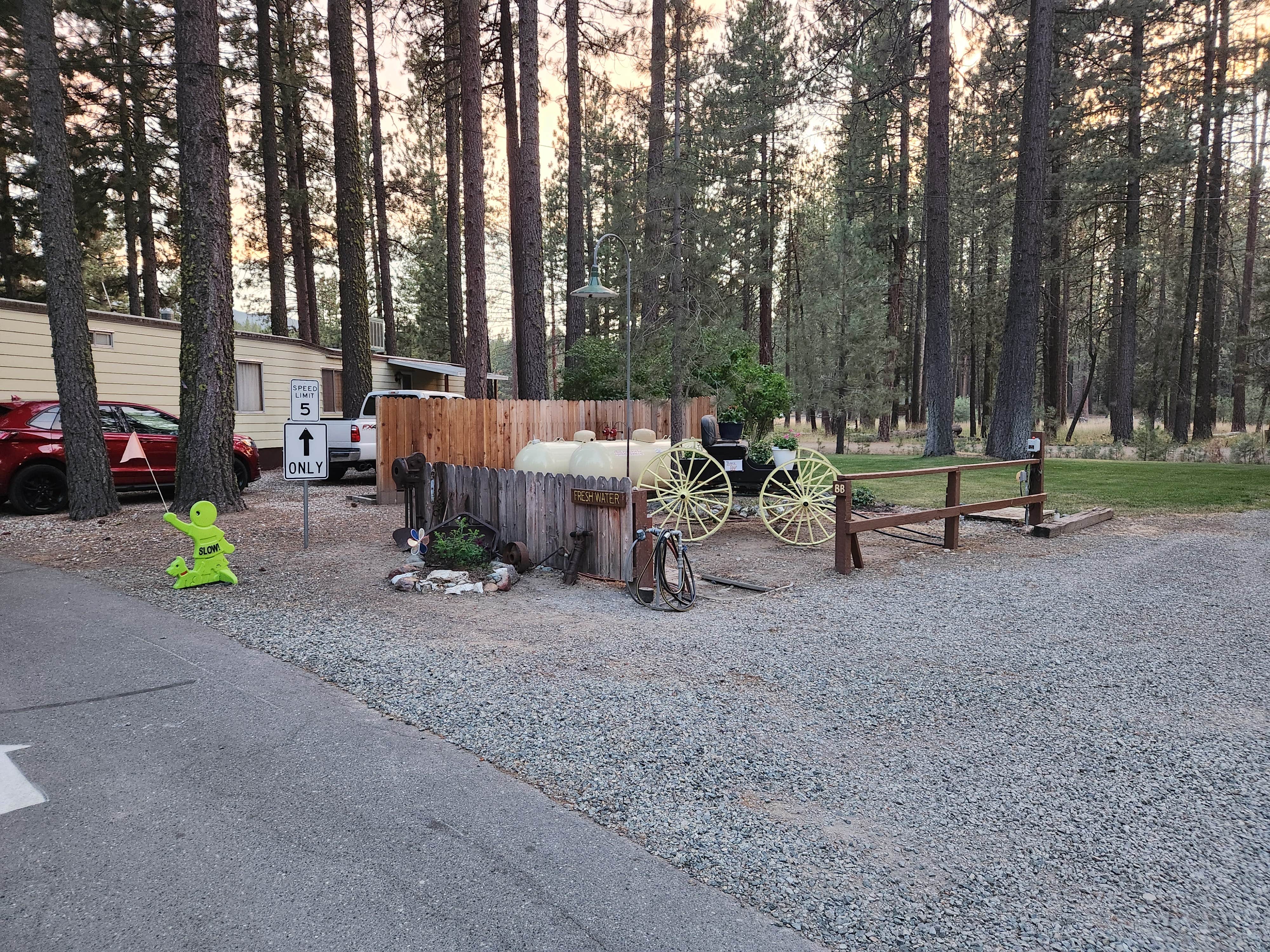 Camper submitted image from Movin' West RV Park - 5