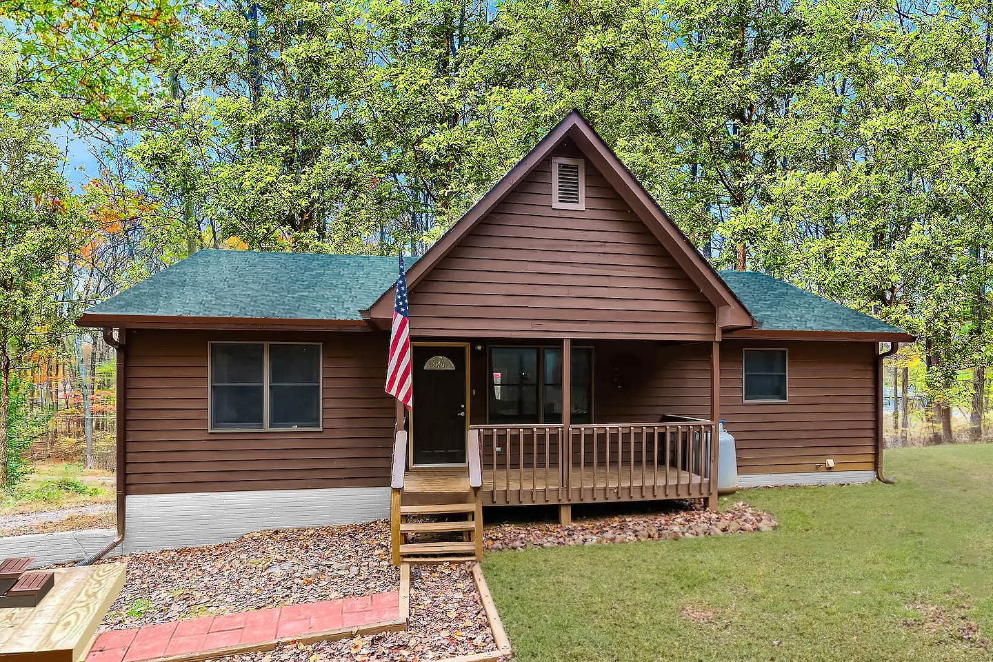 The Dyrt's photo of a cabin at Hot Tub, Deck/Grill, Game Room, WiFi at Cute Cabin near Middletown, MD