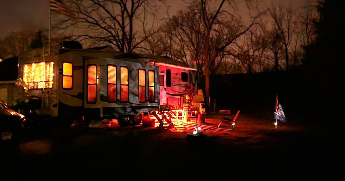 The Reel Inn RV Campground & Log Lodge Resort