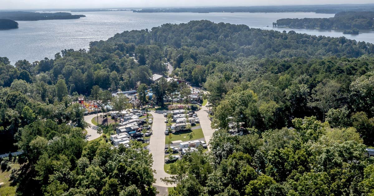 Great Escapes RV Resort Chesnut Bay Leesburg Alabama Great escapes rv resort chesnut bay leesburg alabama