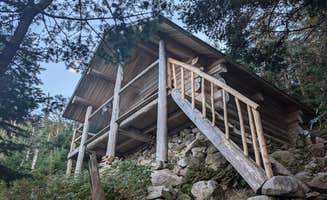 Alexandre R.'s photo of a cabin at Guyot Shelter - Dispersed Camping near Benton, NH