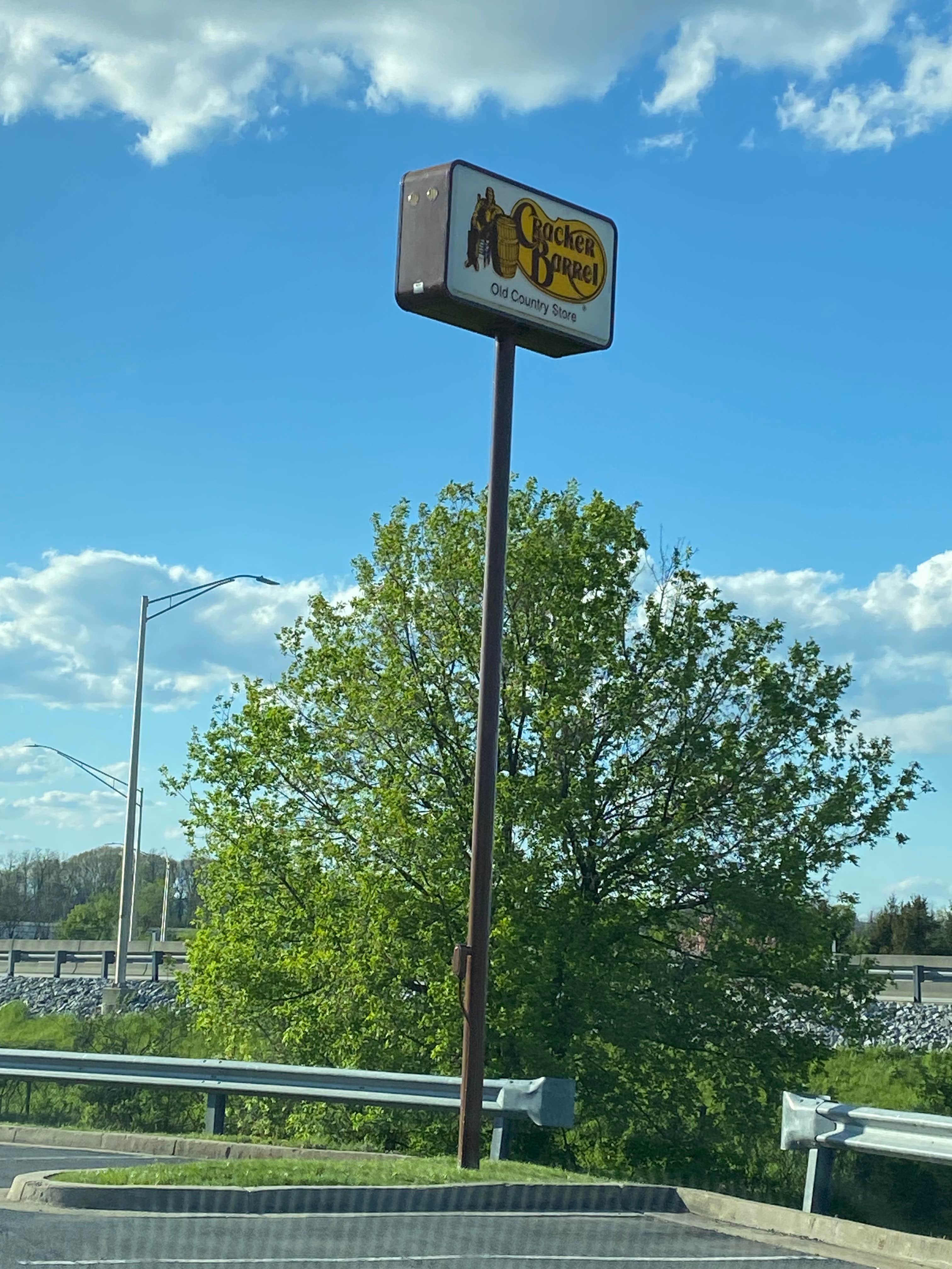 Cracker Barrel — Mechanicsburg