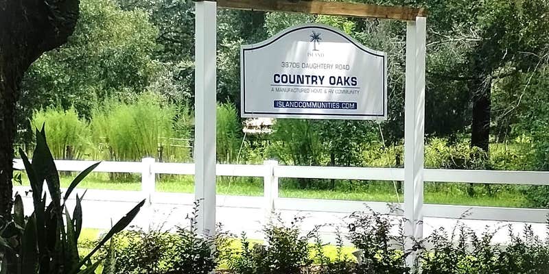 Camper submitted image from Country Oaks