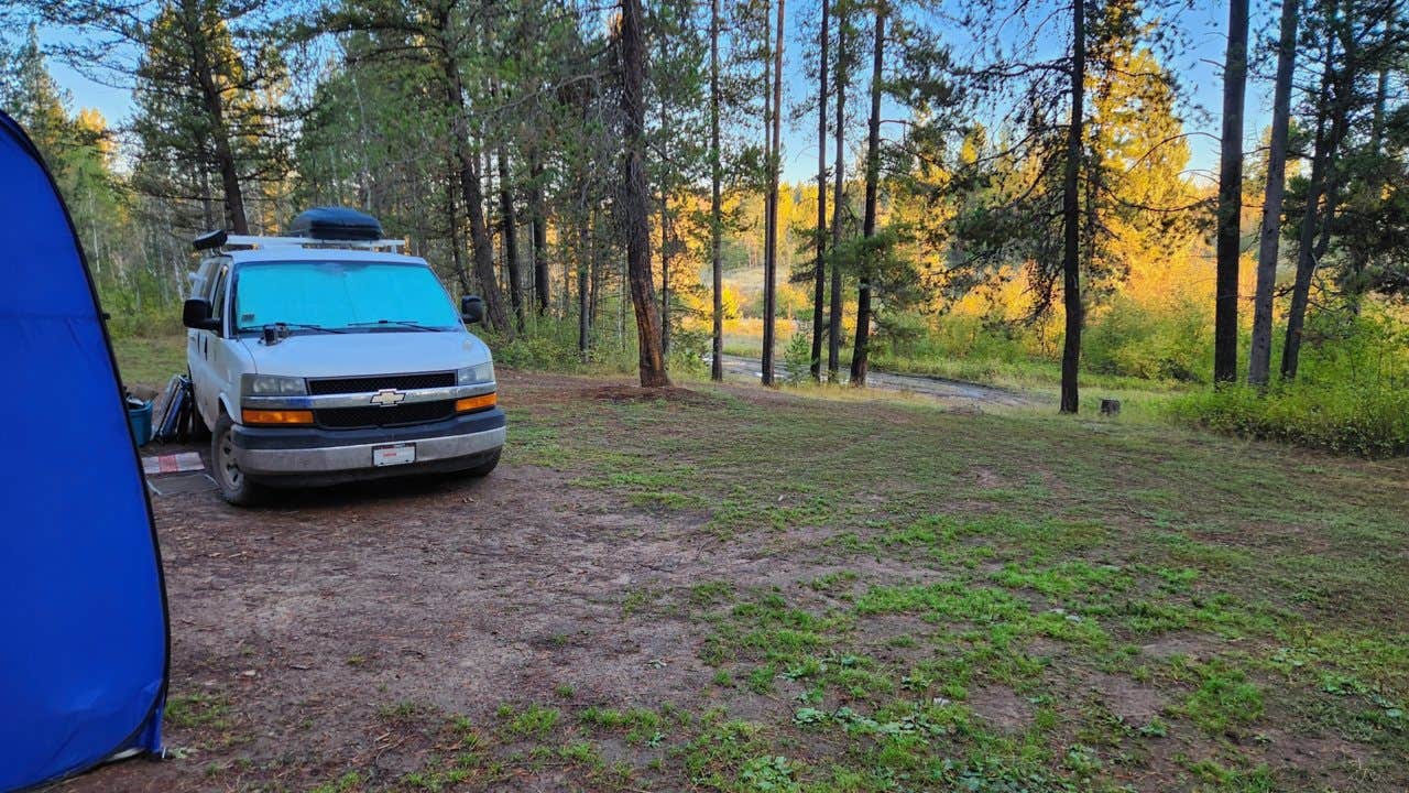 Camping near Grand View Campground (Targhee NF): Lower Rock Creek FR305 Dispersed, Ashton, Idaho