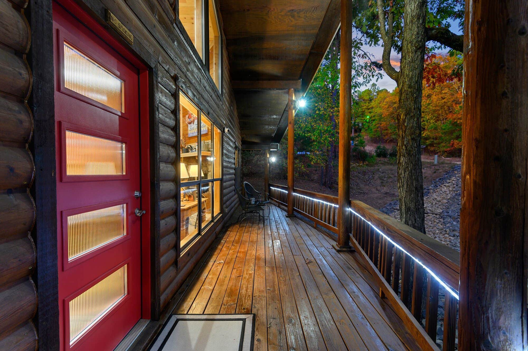 Camper submitted image from Beavers Bend Village Cabins - 2