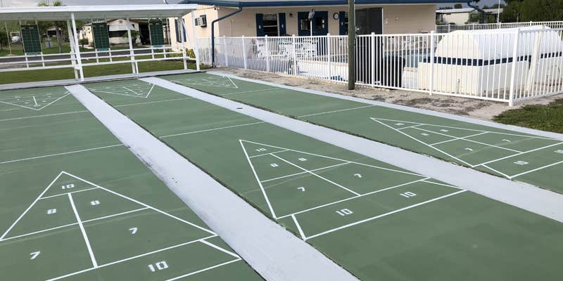 Camper submitted image from Hickory Lake Estates