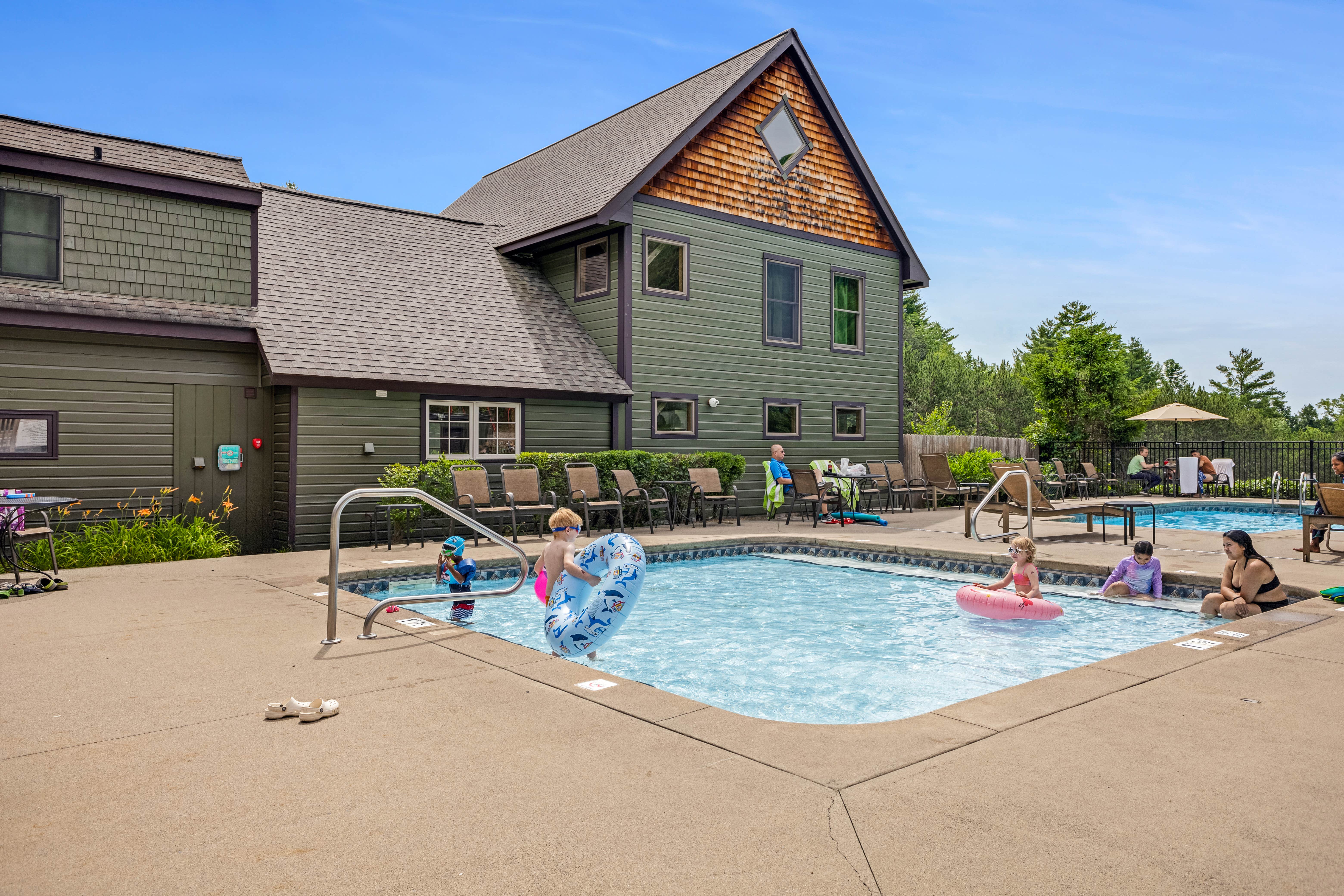 Camping near Adirondack Camping Village - PERMANENTLY CLOSED: Lake George Camping Village, Lake George, New York