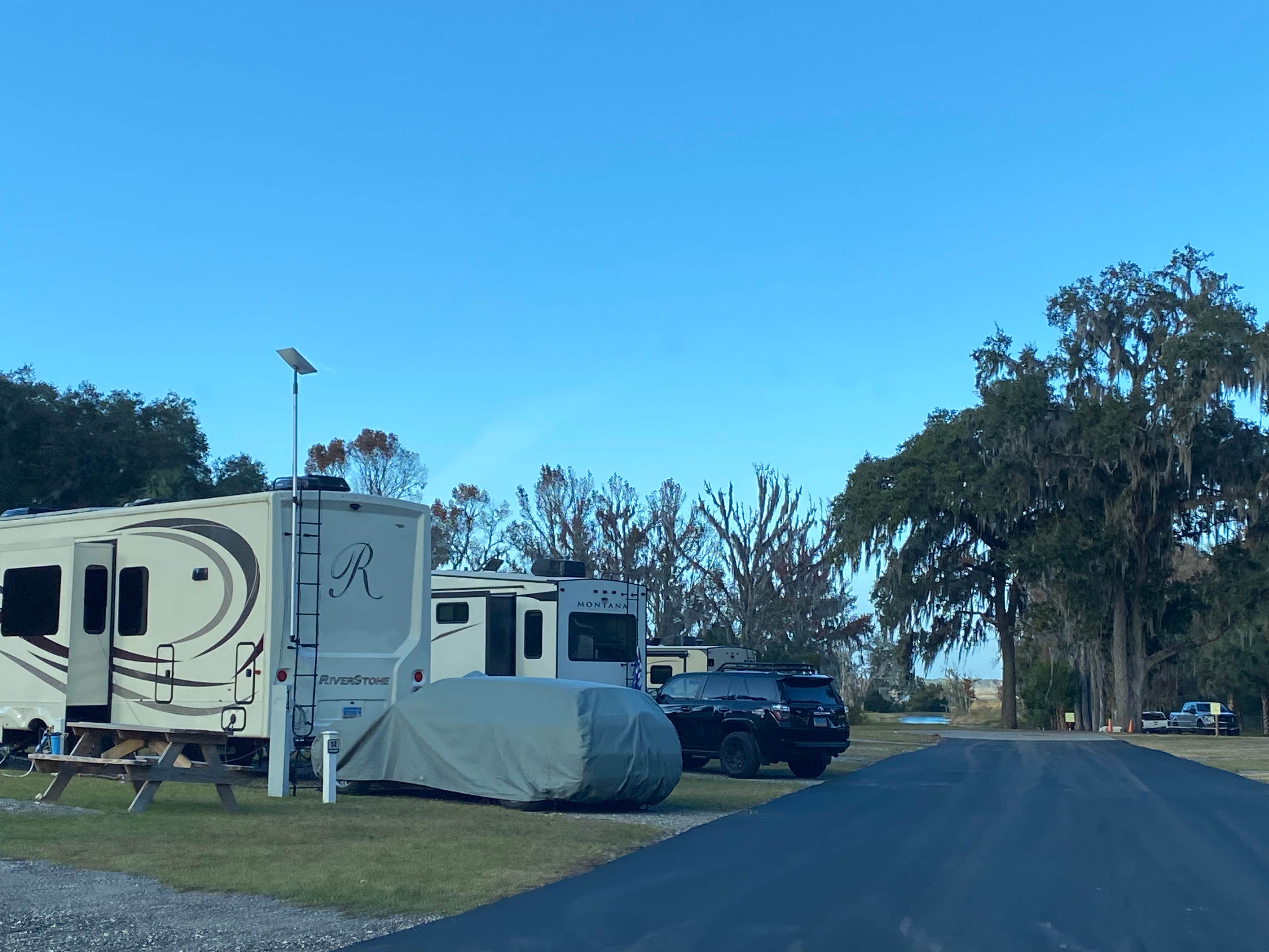 Camping near Dorado Oaks Equestrian Center: Old Florida RV Resort, Citra, Florida