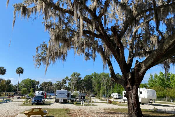 Port Cove RV Resort