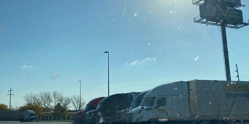 Camper submitted image from Love's Travel Stop - Atkinson