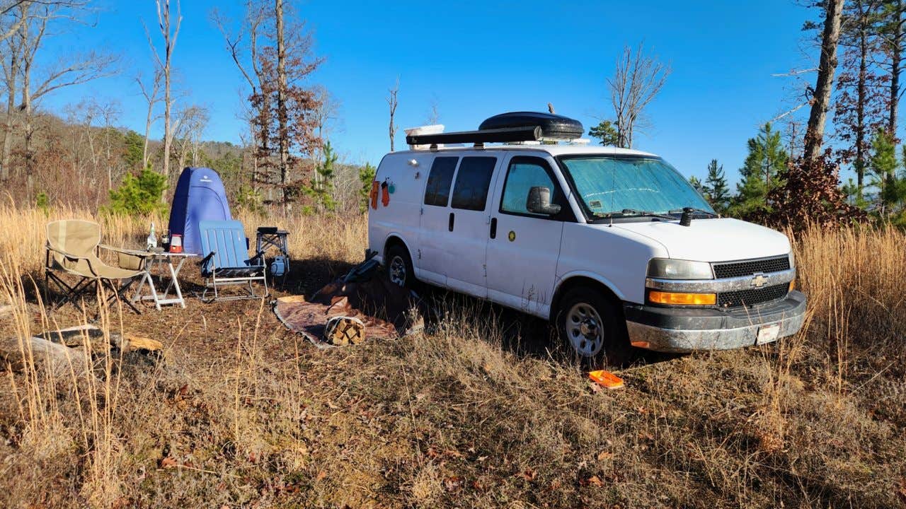 Camper submitted image from FR1802A, Meadows Knob Rd Dispersed - 5