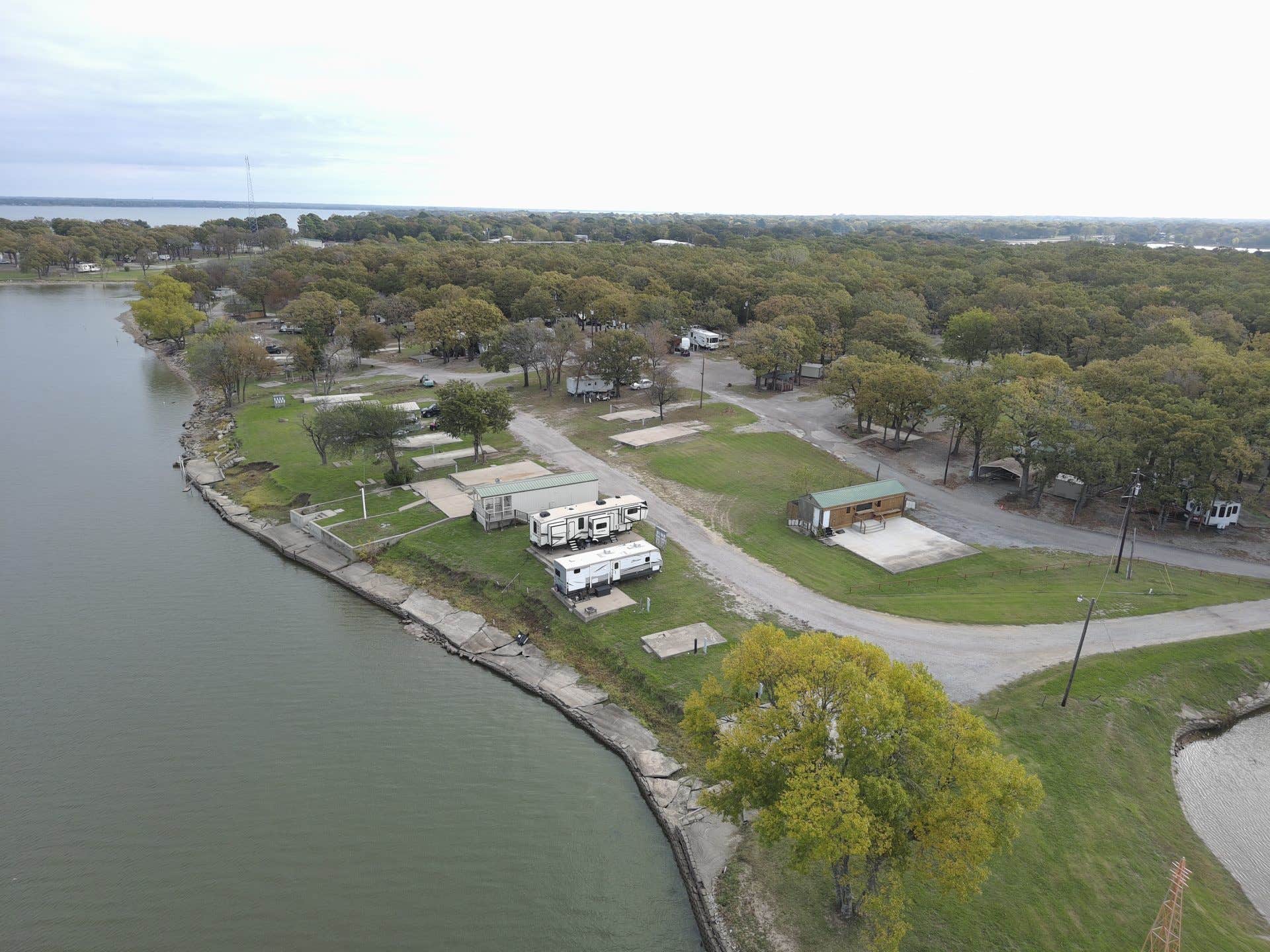Camping near Nob Hill Meadow: 429 Marina and Resort, Wills Point, Texas