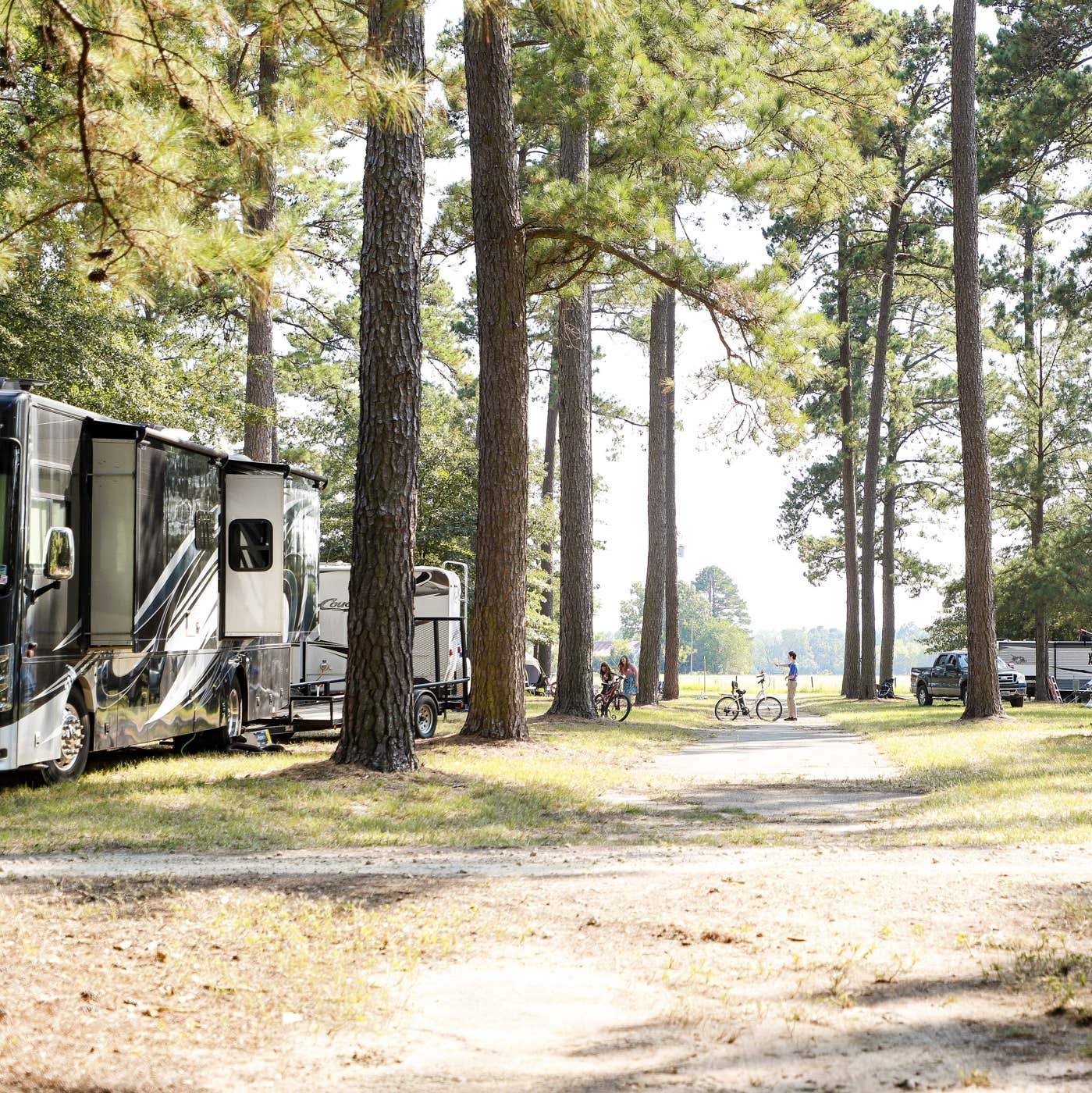 Camping near Pine Ridge RV Park: Southwoods RV Park | Christian Retirement Ministry, Hawkins, Texas