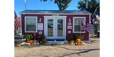 Camper submitted image from Shady Lane RV Park