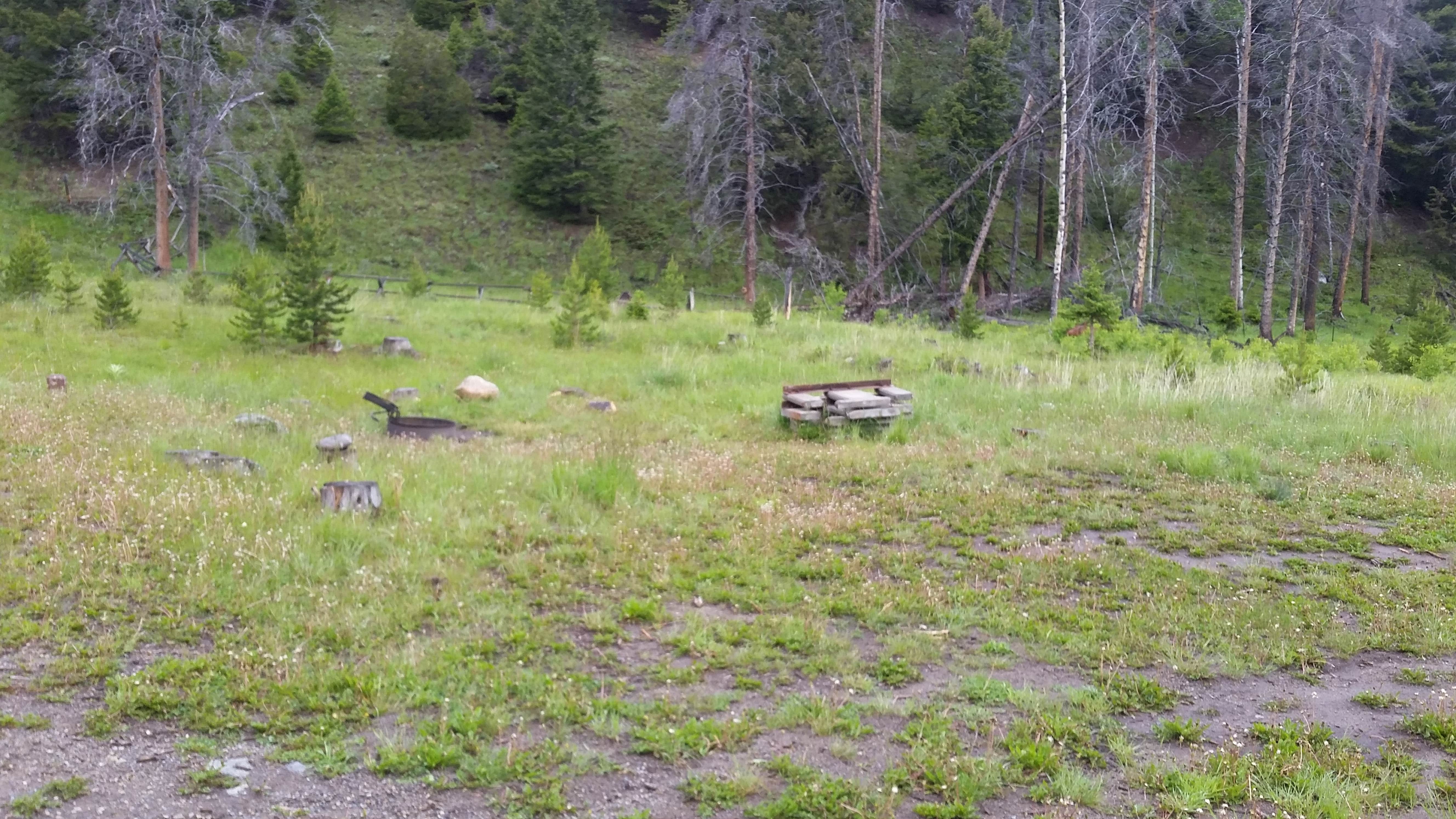 Mormon Gulch Camping | Boulder, Montana