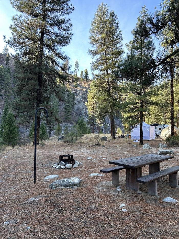 Camper submitted image from Boise National Forest Black Rock Campground - 2