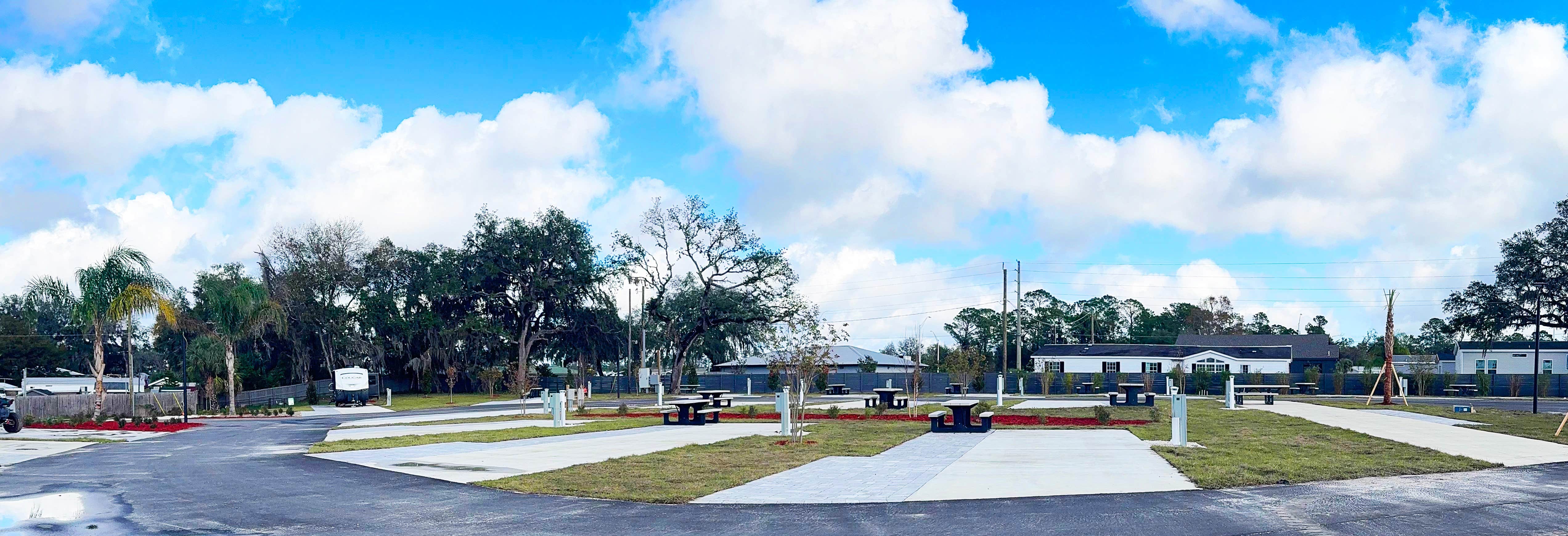 Camping near San Mateo Estates RV Park: Northflow RV Resort and Marina, San Mateo, Florida
