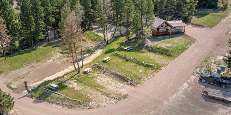 Camper submitted image from Philipsburg RV