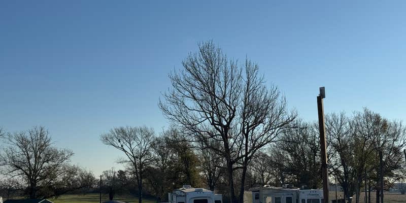 Camper submitted image from Trails End Grocery & RV