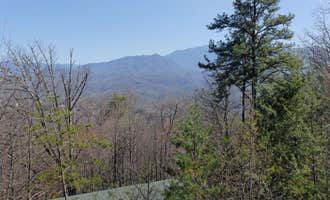 Camping near Pine Mountain RV Park: Pigeon Forge/Gatlinburg KOA Campground, Pigeon Forge, Tennessee