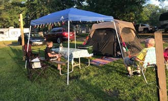 Camping near Rustic Escape Glamping Site: Medina-Wildwood Lake KOA, Medina, New York
