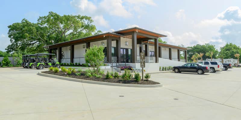 Camper submitted image from Gulfport Luxury RV Resort