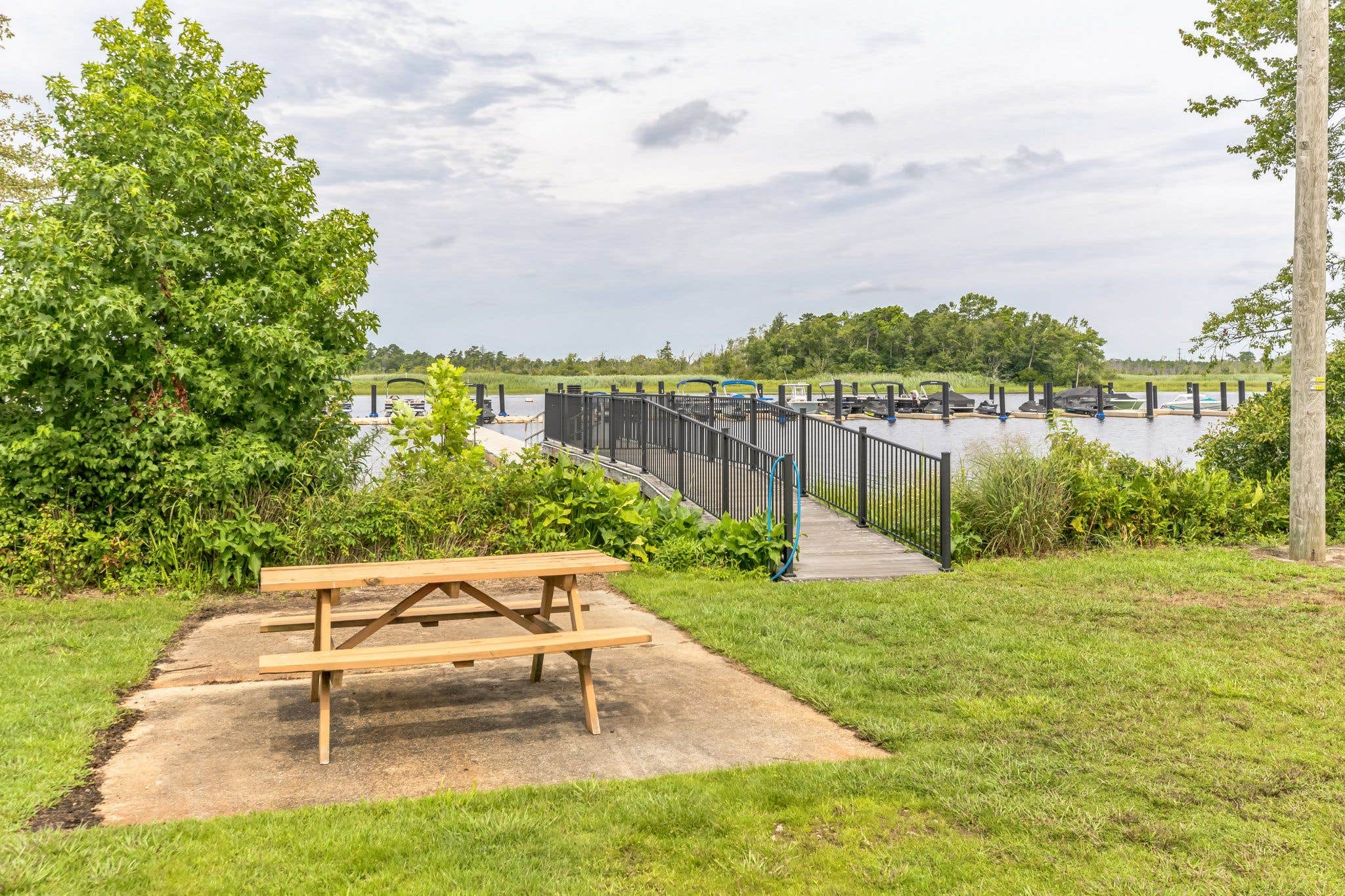 Camping near Spacious Skies Country Oaks: River Beach RV Resort, Mays Landing, New Jersey