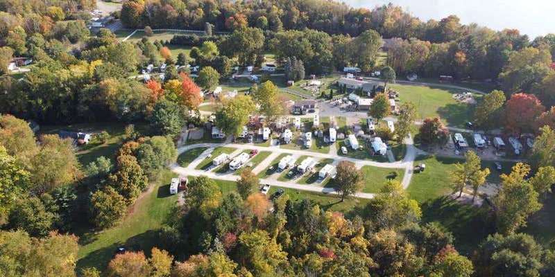 Camper submitted image from Countryside Campground