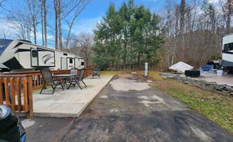 Hariharan R.'s photo of tent camping at Webb Creek near Kodak, TN