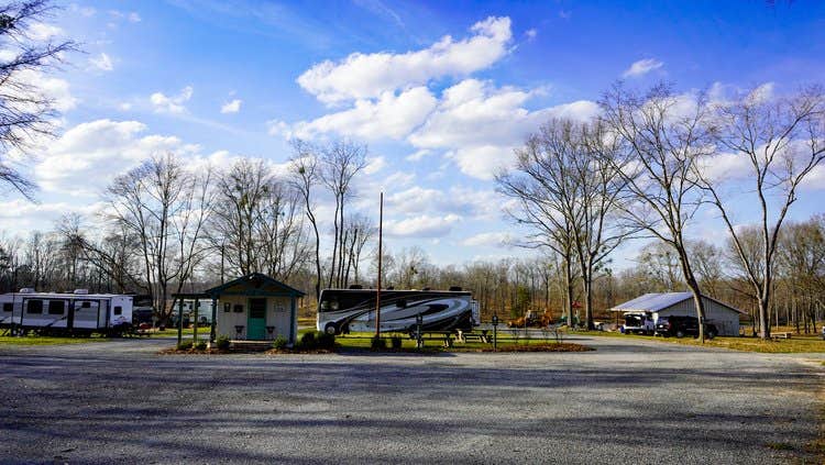 Camping near Joe's RV Park: 4 County RV Park & Campground, Dublin, Georgia