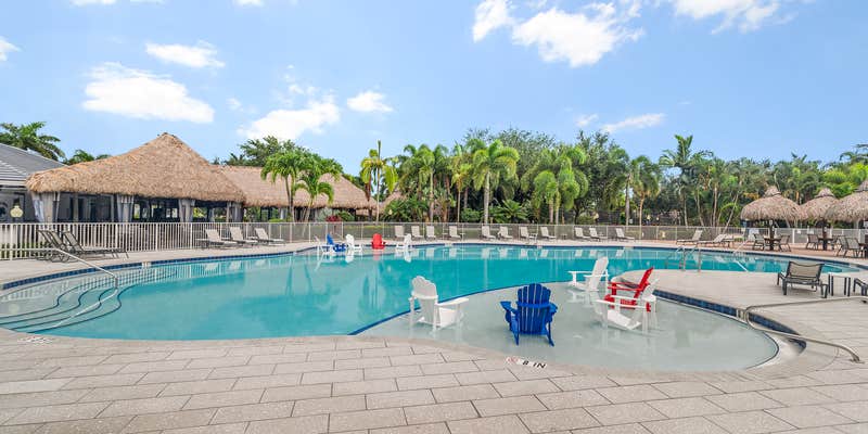 Camper submitted image from Coastal Serenity at Aztec RV