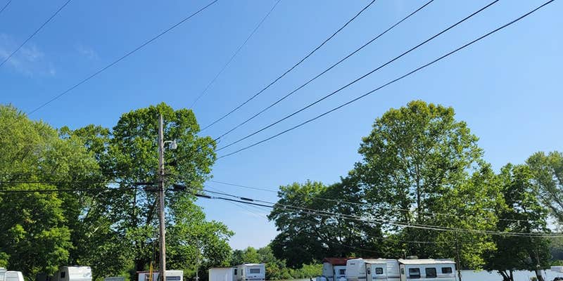 Camper submitted image from Lake White Village Campground