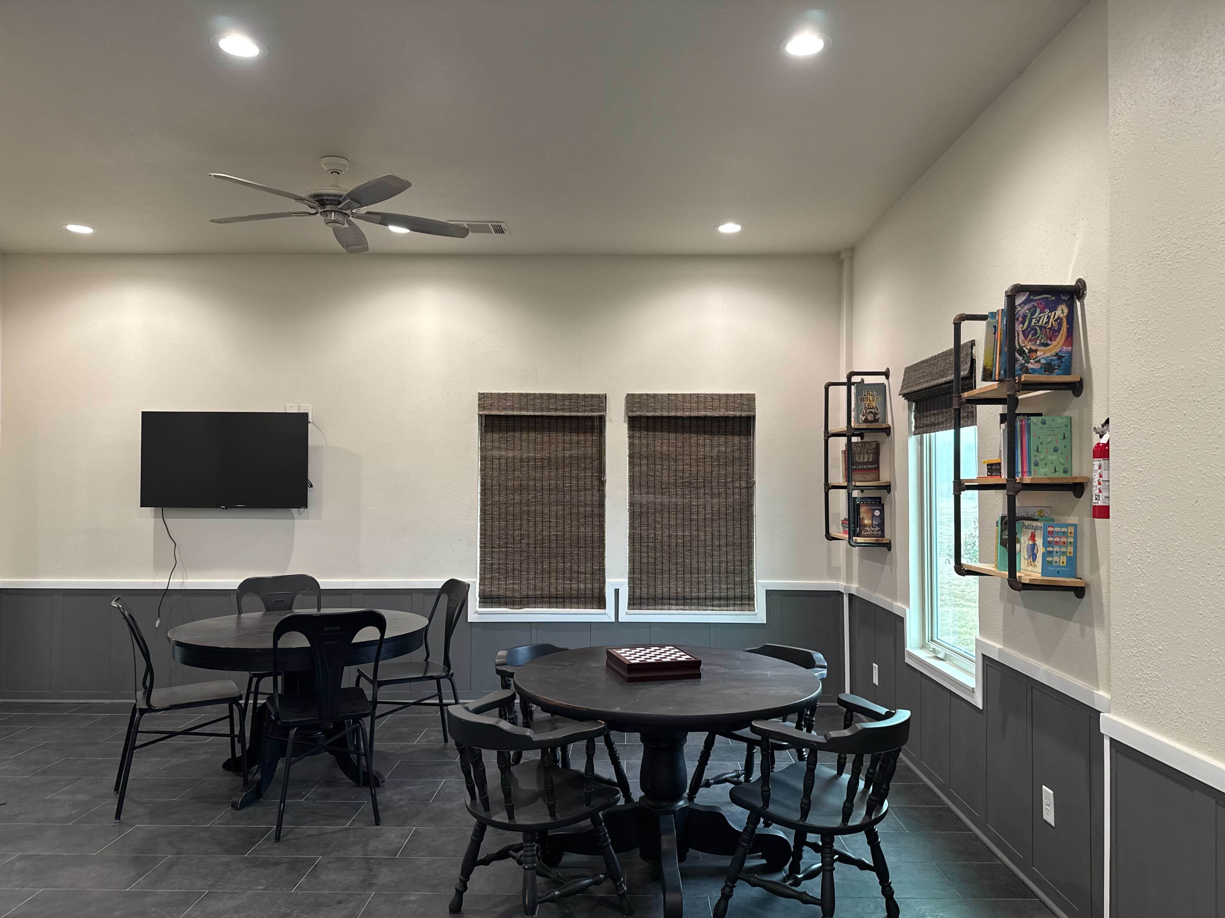 Camping near Red River Ranch RV Resort: Apple Orchard Luxury Resort, Gordonville, Texas