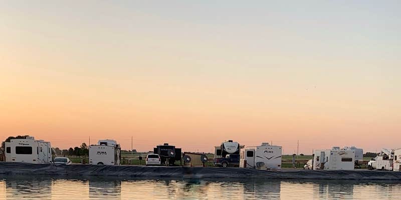 Camper submitted image from Agave RV Park