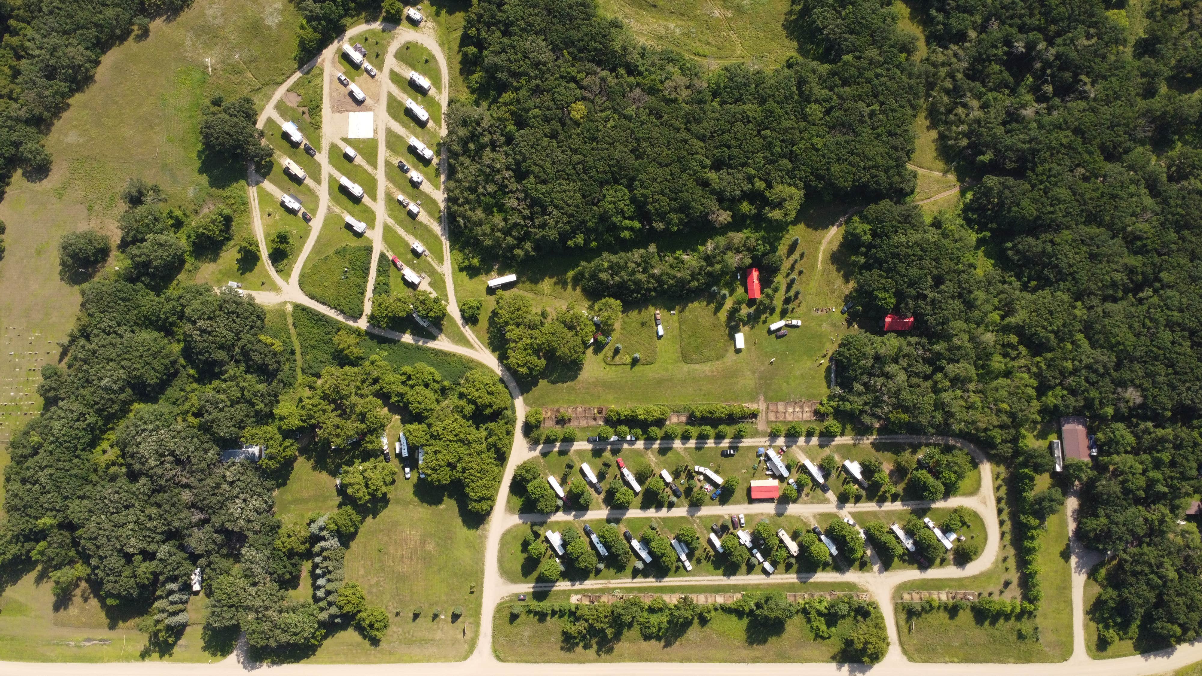 Camping near Jorgen's Hollow Campground — Dakota Prairie National Grasslands: Sheyenne Oaks, Leonard, North Dakota