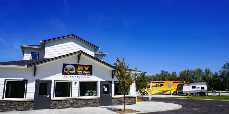 Camper submitted image from Dicky's RV Resort