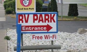 Camping near Chinook Winds RV Park: Rogue Valley Overniters, Grants Pass, Oregon