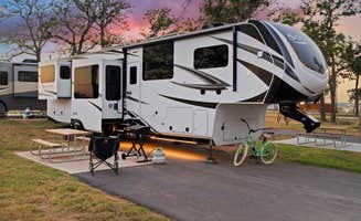 Rachel L.'s photo of rv camping at Lantern Oaks RV Resort near Mountain Home, TX
