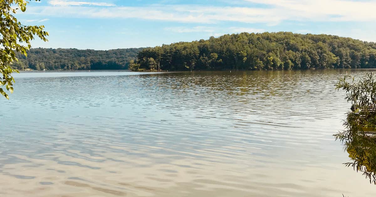 Clendening Lake Marina & Campground