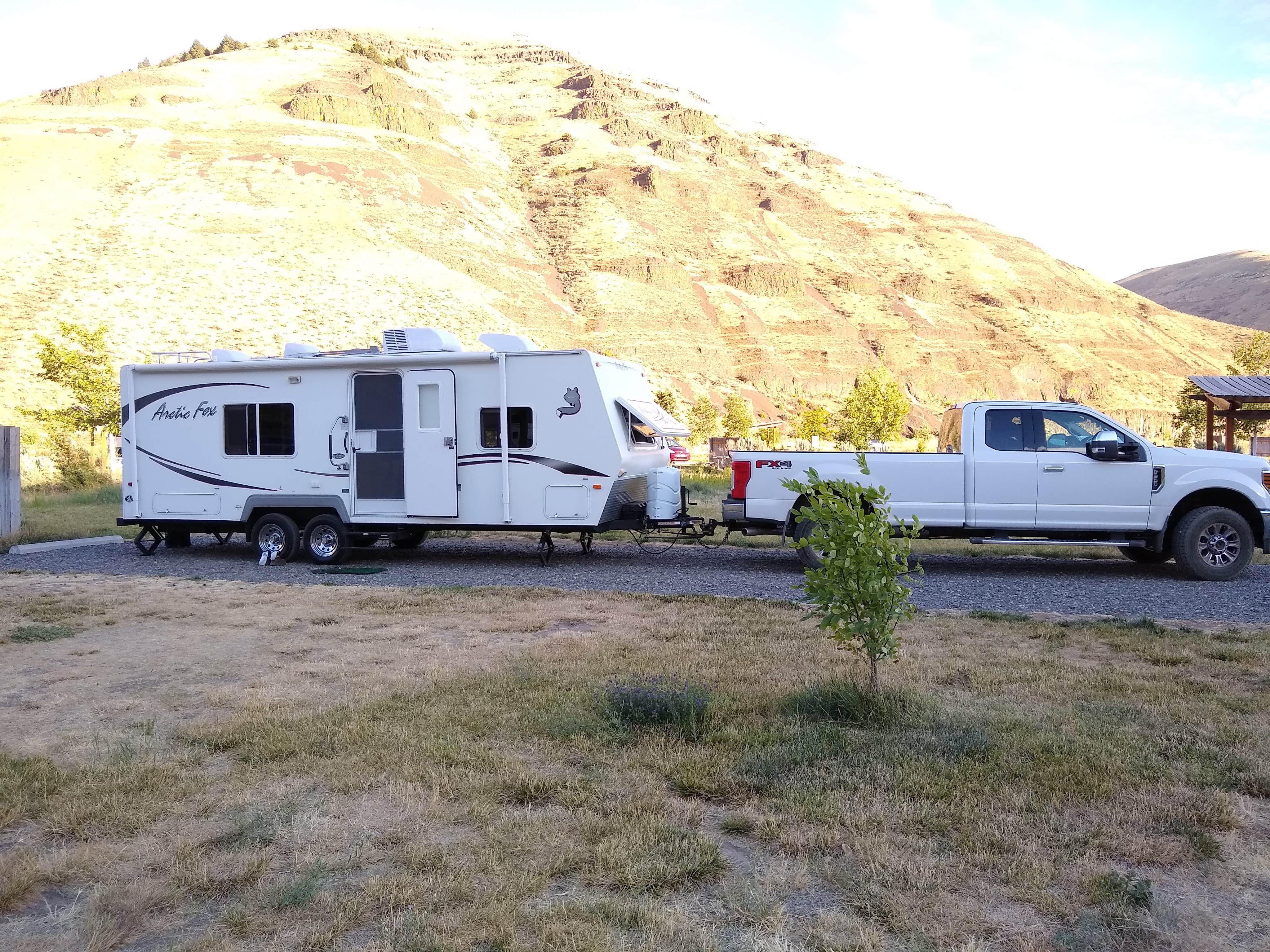 Jeff C.'s photo of rv camping at Lone Tree Campground — Cottonwood Canyon State Park near Moro, OR