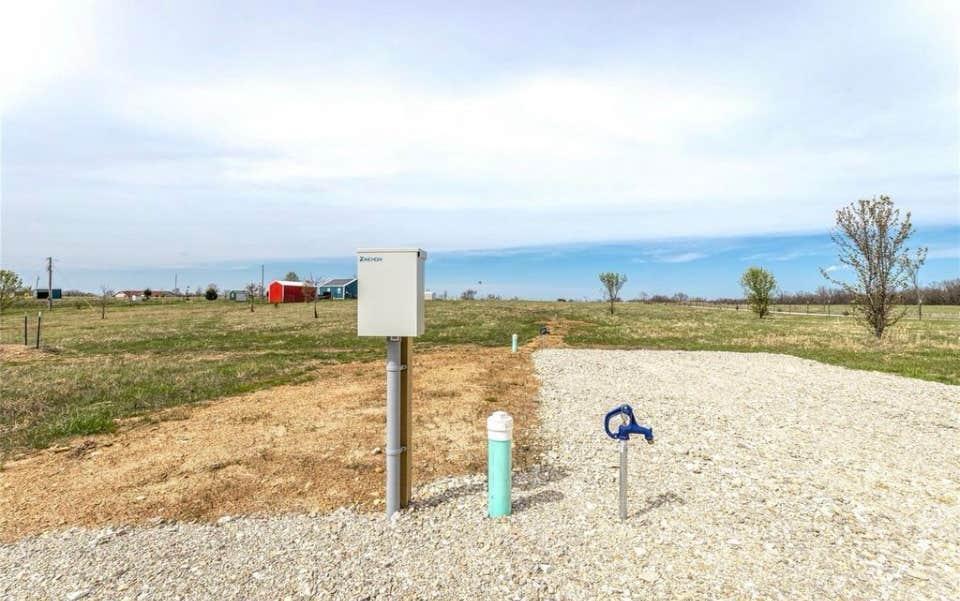 Camping near Roubidoux Springs Campground: Rolling Hills RV, Richland, Missouri