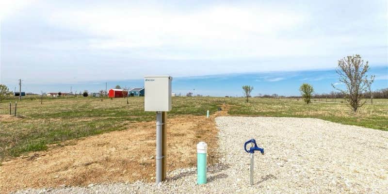 Camper submitted image from Rolling Hills RV