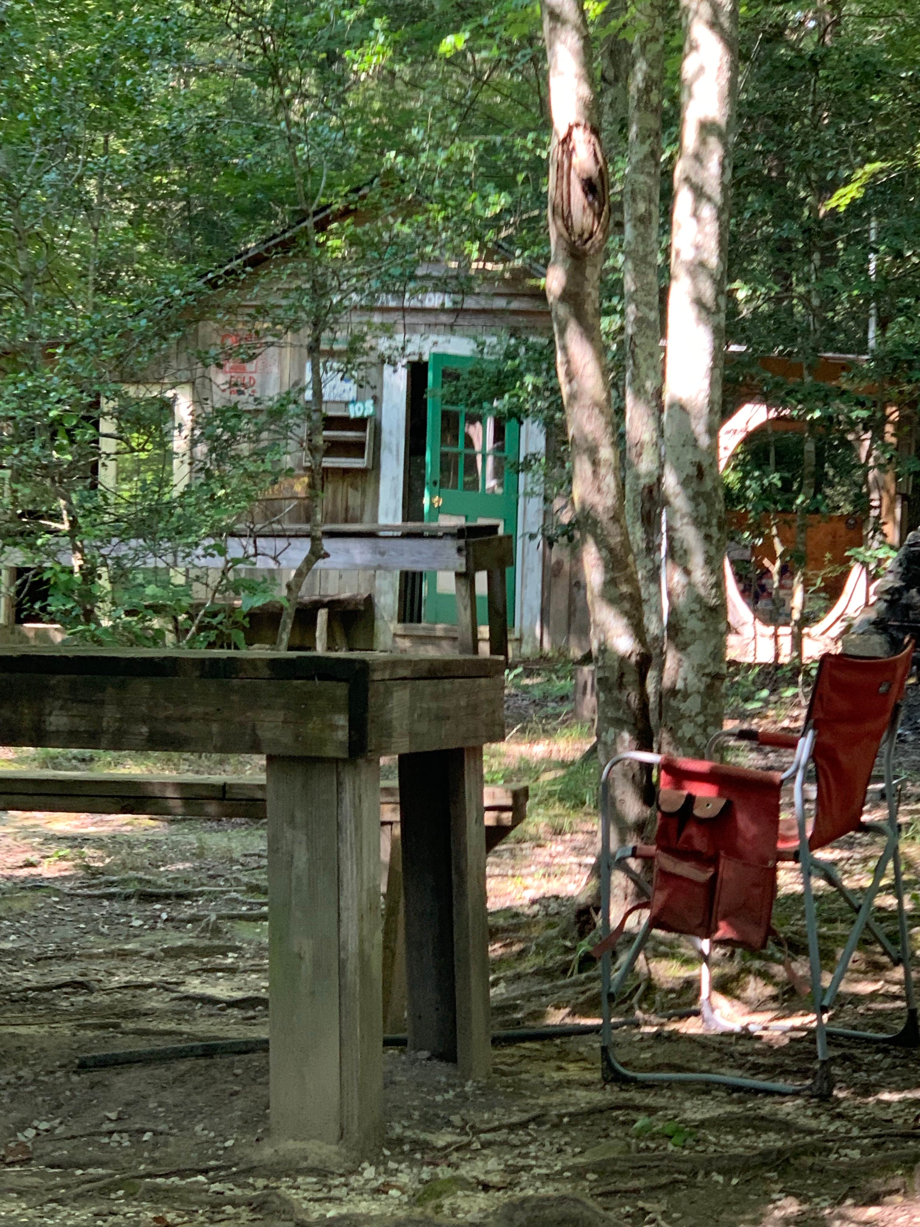 Camping near Rock Creek Campground — Obed Wild and Scenic River: Lilly Pad Campground, Lancing, Tennessee