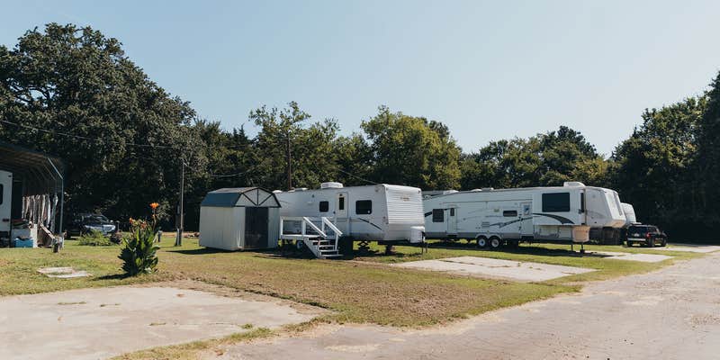 Camper submitted image from Still Meadow RV Park