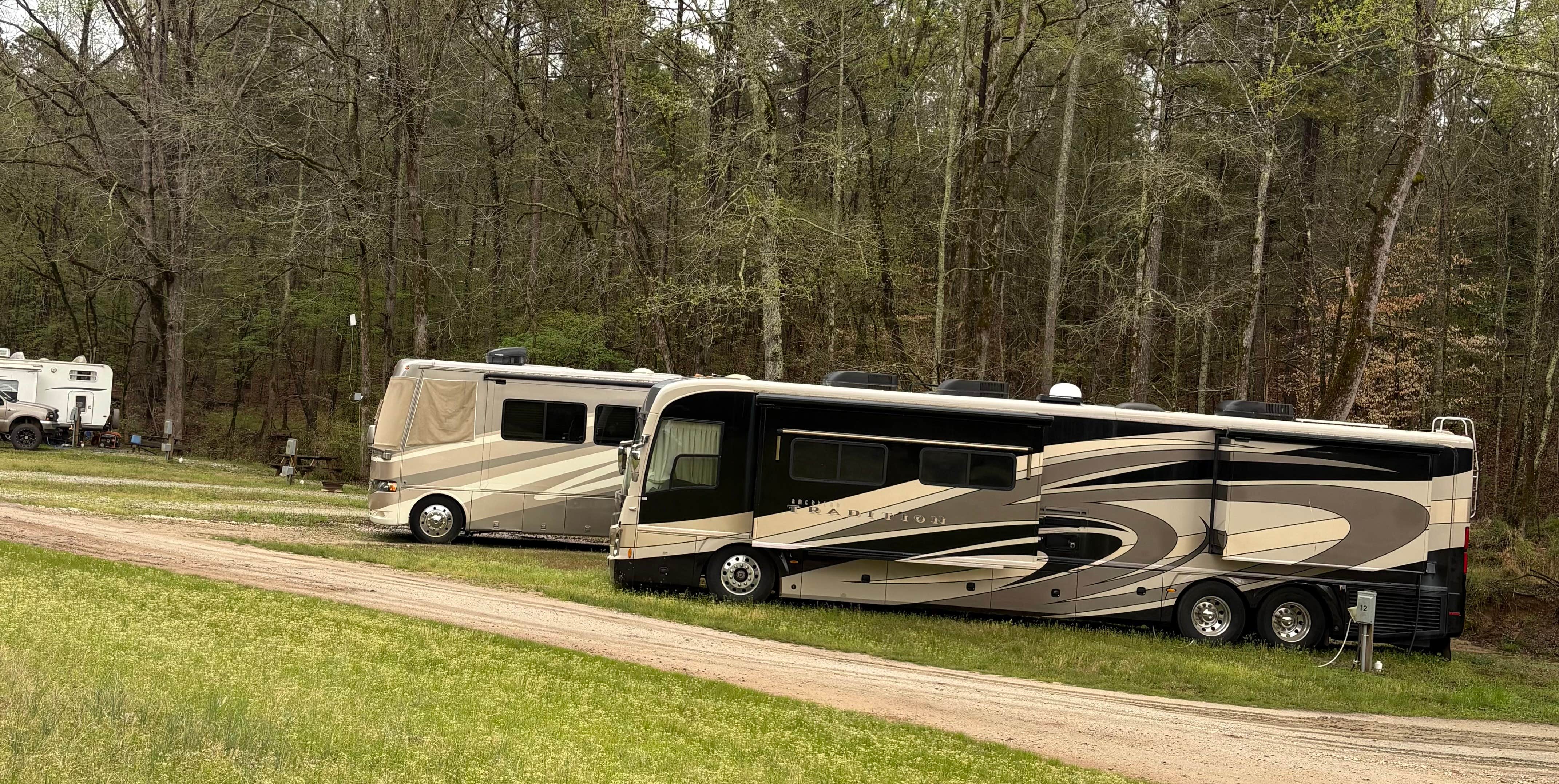 Camping near A. H. Stephens State Park Campground: Skull Shoals Park & Campground, Washington, Georgia